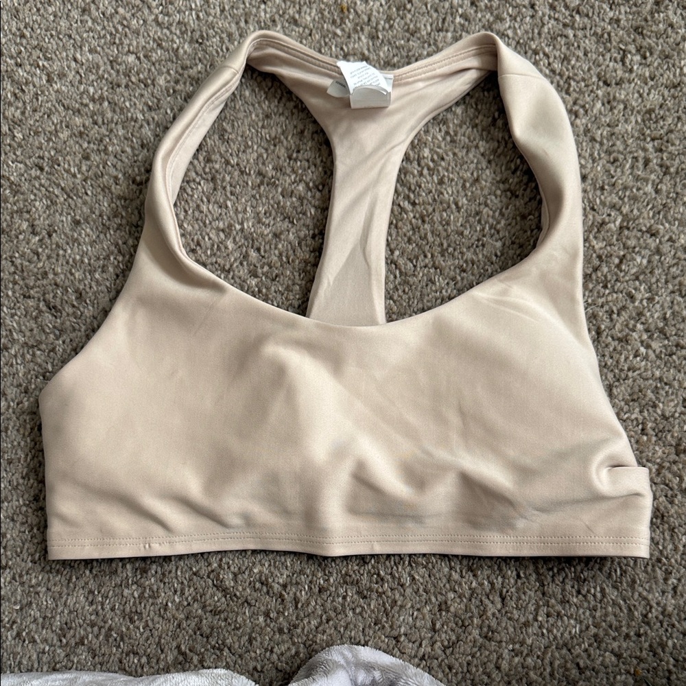 ALO Yoga Cream Sports Bra